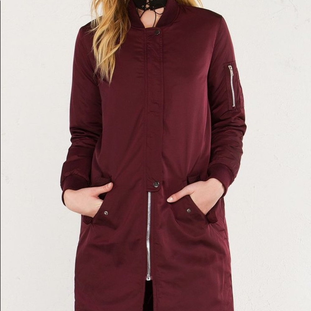AKIRA Long Burgundy bomber coat